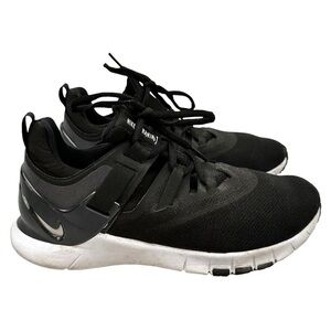 NIKE Flexmethod TR 2 Sneakers